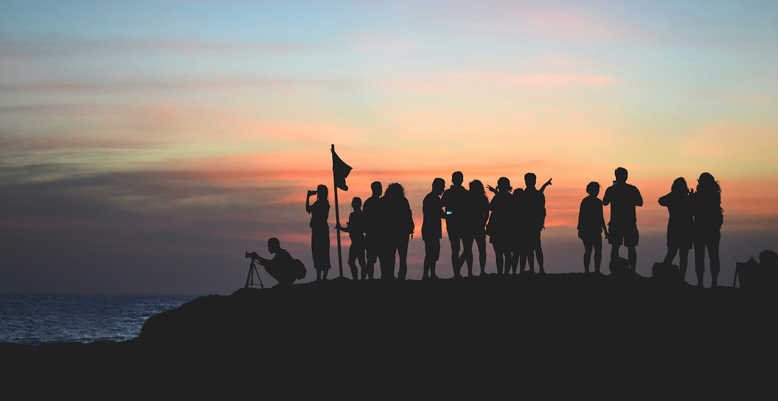 潔臣士更懂清潔，你身 邊的清潔顧問!